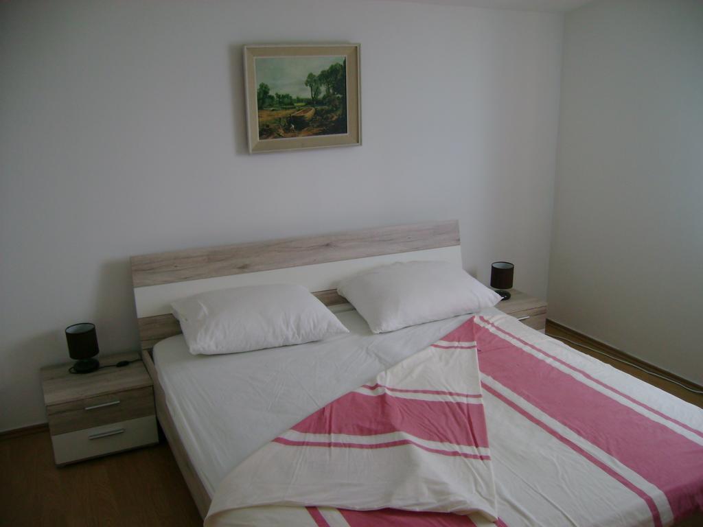 Apartment Zagor Kastela Exterior photo