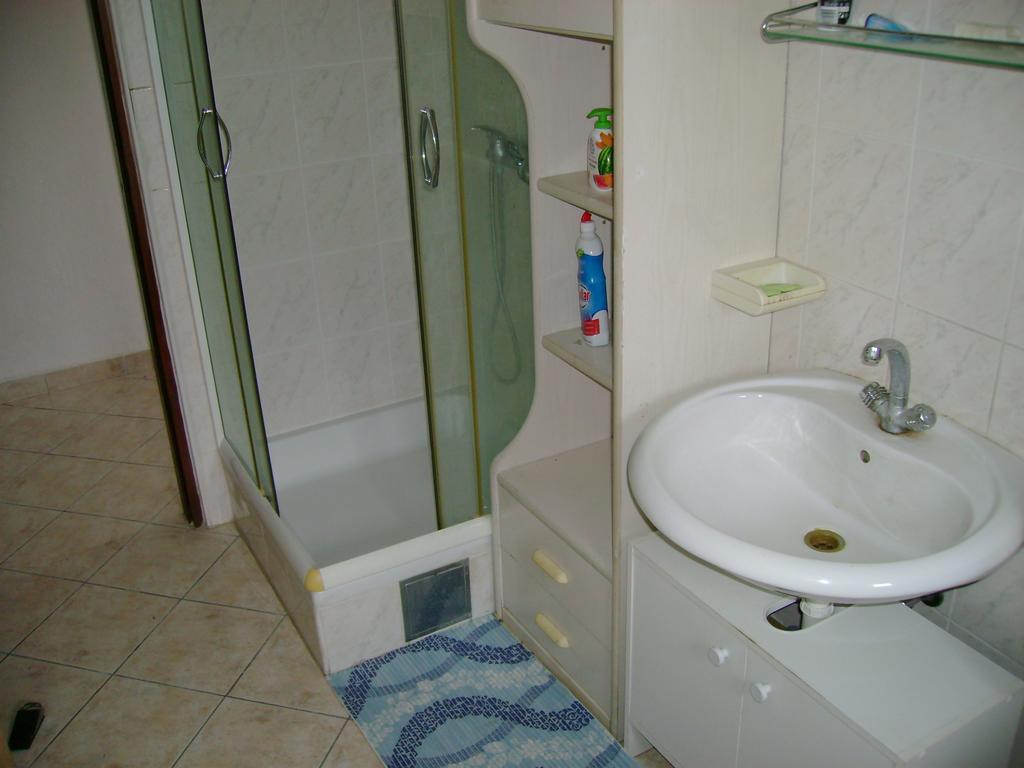 Apartment Zagor Kastela Exterior photo
